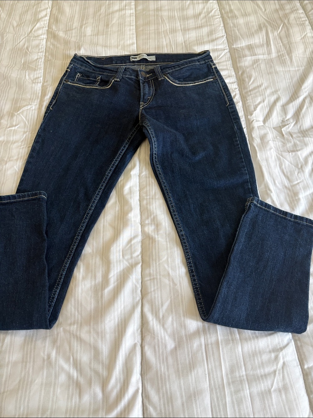 Levi's Women's Dark Indigo Skinny Jeans